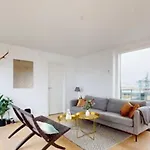 Executive Harbour Penthouse