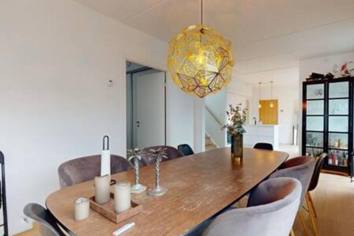 Executive Harbour Penthouse Apartment *